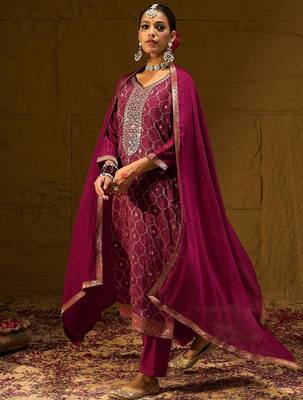 Ethic Motifs Woven Design Straight Kurta with Trousers & Dupatta 5