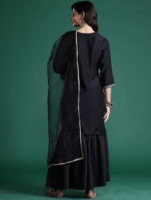 Ethnic Motifs Zari Embroidered Liva Kurta With Sharara & Dupatta 6