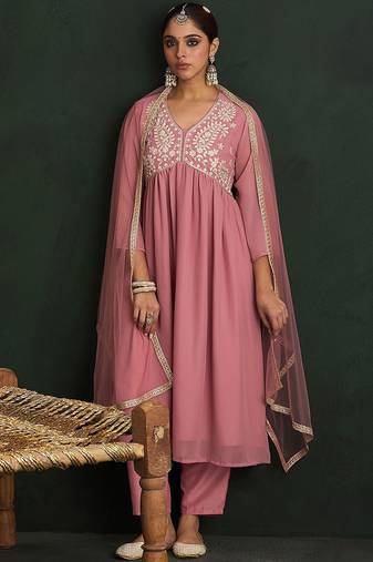 Women Paisley Embroidered Regular Thread Work Kurta with Trousers & With Dupatta