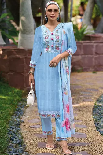 Floral Embroidered Pure Cotton Kurta With Trousers & Dupatta