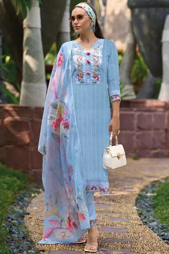Floral Embroidered Pure Cotton Kurta With Trousers & Dupatta