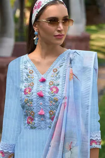 Floral Embroidered Pure Cotton Kurta With Trousers & Dupatta