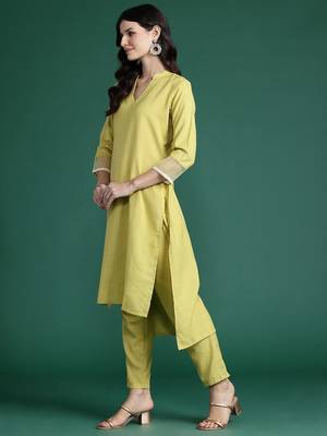 Solid High Low Kurta with Trousers 4