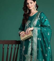 Ethnic Motifs Woven Design Zari Kurta With Trousers & Dupatta