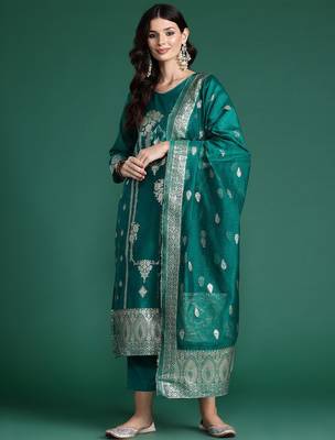 Ethnic Motifs Woven Design Zari Kurta With Trousers & Dupatta 5