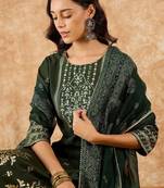 Ethnic Motifs Printed Straight Liva Kurta with Palazzos & Dupatta