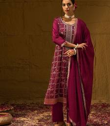 Floral Embroidered Jacquard Straight Kurta With Trousers & Dupatta