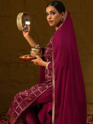 Floral Embroidered Jacquard Straight Kurta With Trousers & Dupatta 2