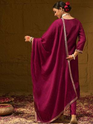 Floral Embroidered Jacquard Straight Kurta With Trousers & Dupatta 4