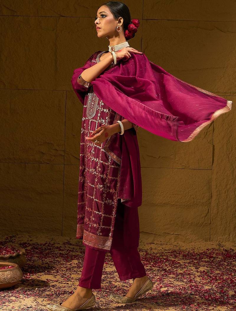 Floral Embroidered Jacquard Straight Kurta With Trousers & Dupatta