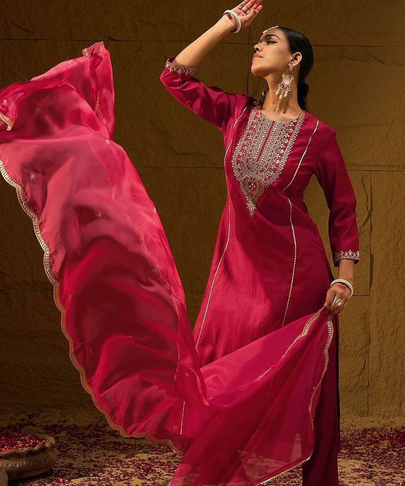 Ethnic Motifs Yoke Design Thread Work Liva Straight Kurta With Trousers & Dupatta