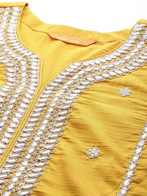 Ethnic Motifs Embroidered Gotta Patti Kurta with Trousers & Dupatta 7