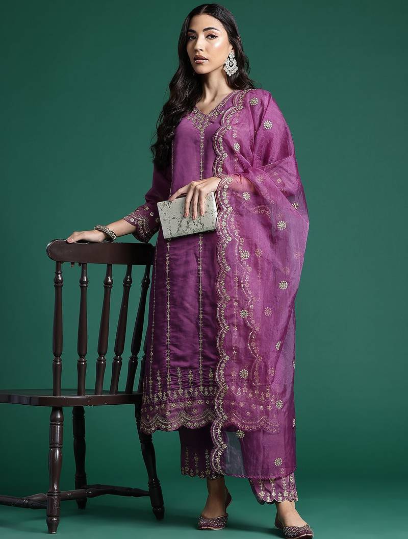 Floral Embroidered Kurta With Trousers & Dupatta