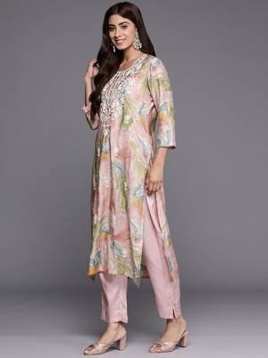 Women Embroidered Regular Thread Work Kurta with Trousers & Dupatta 5