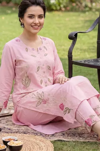 Women Floral Embroidered Regular Mirror Work Pure Cotton Kurta with Trousers