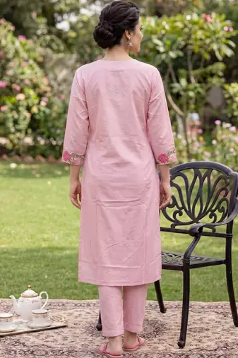 Women Floral Embroidered Regular Mirror Work Pure Cotton Kurta with Trousers