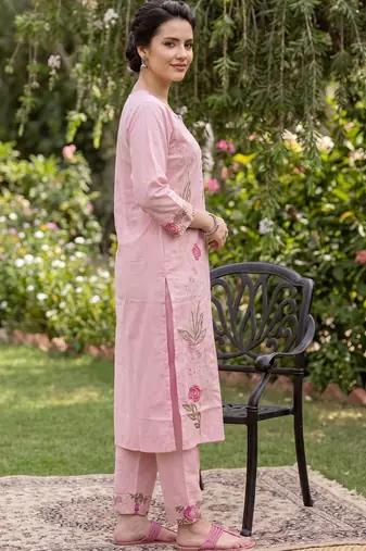 Women Floral Embroidered Regular Mirror Work Pure Cotton Kurta with Trousers