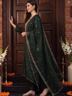 Women Ethnic Motifs Embroidered Regular Kurta with Trousers & With Dupatta 3