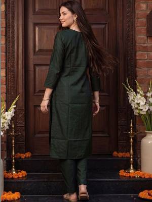 Women Ethnic Motifs Embroidered Regular Kurta with Trousers & With Dupatta 4