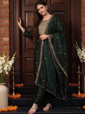 Women Ethnic Motifs Embroidered Regular Kurta with Trousers & With Dupatta 6