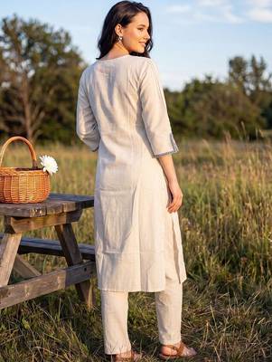 Women Floral Embroidered Regular Thread Work Pure Cotton Kurta with Trousers 6