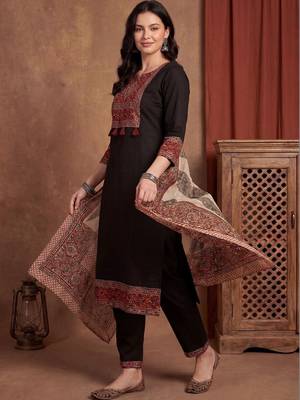 Women Ethnic Motifs Printed Regular Mirror Work Pure Cotton Kurta with Trousers & With Dupatta 2
