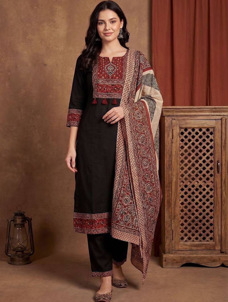 Women Ethnic Motifs Printed Regular Mirror Work Pure Cotton Kurta with Trousers & With Dupatta