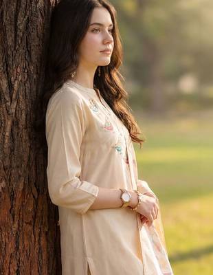 Women Ethnic Motifs Embroidered Regular Thread Work Kurta with Trousers & With Dupatta 4