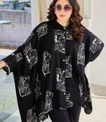 Women Geometric Printed Mandarin Collar Regular Kaftan Kurta with Trousers