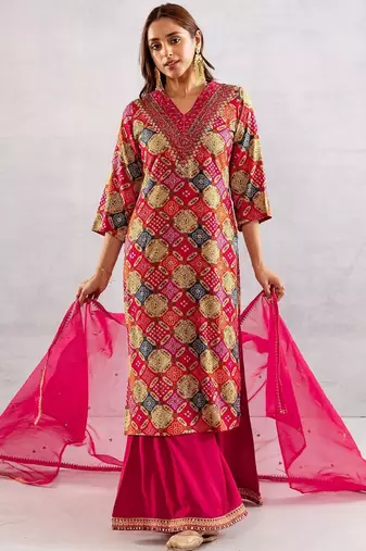 Women Ethnic Motifs Printed Regular Kurta with Palazzos & Dupatta