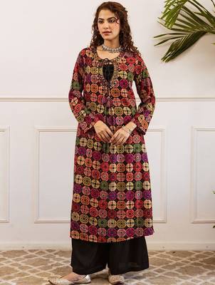 Women Printed Regular Beads and Stones Work Kurta with Palazzos 1