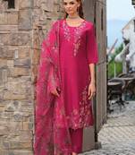 Women Floral Embroidered Kurta with Trousers & Dupatta