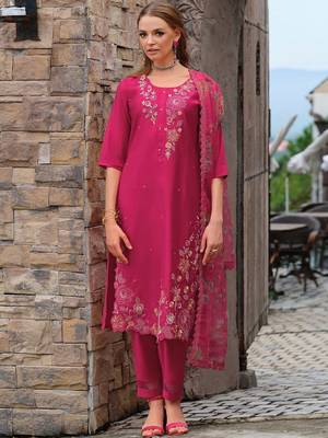 Women Floral Embroidered Kurta with Trousers & Dupatta 3