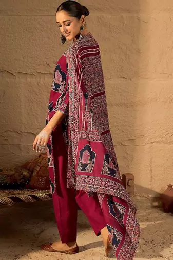 Women Ethnic Motifs Printed Pure Cotton Kurta Trousers & With Dupatta Kurta Sets