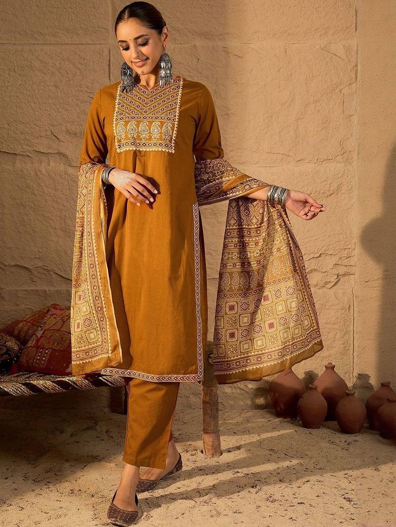 Floral Embroidered Mirror Work Pure Cotton Kurta With Trousers & Dupatta