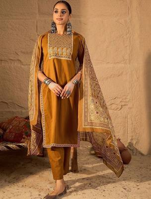 Floral Embroidered Mirror Work Pure Cotton Kurta With Trousers & Dupatta 6