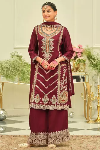 Ethnic Motifs Embroidered Zari Kurta with Trousers & With Dupatta
