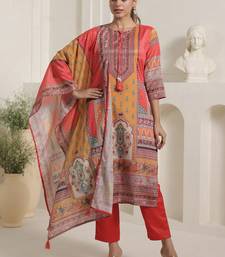 Women Ethnic Motifs Printed Regular Kurta With Trousers & Dupatta
