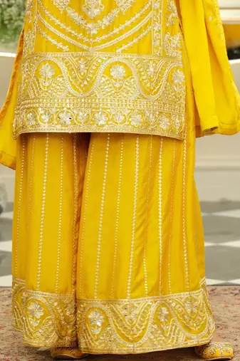 Women Ethnic Motifs Embroidered Kurta with Palazzos & Dupatta