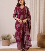 Women Floral Printed Regular Chanderi Silk Kurta with Trousers & With Dupatta