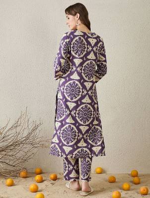 Women Purple Printed Straight Kurta Trousers Set 4