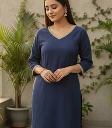 Women V-Neck Straight Kurta with Trouser