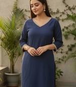 Women V-Neck Straight Kurta with Trouser