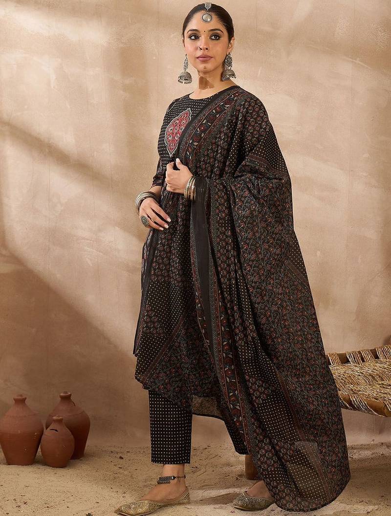 Women Ethnic Motifs Printed Regular Thread Work Pure Cotton Kurta with Trousers & With Dupatta