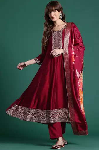 Ethnic Motifs Embroidered Sequinned Kurta with Trousers & With Dupatta