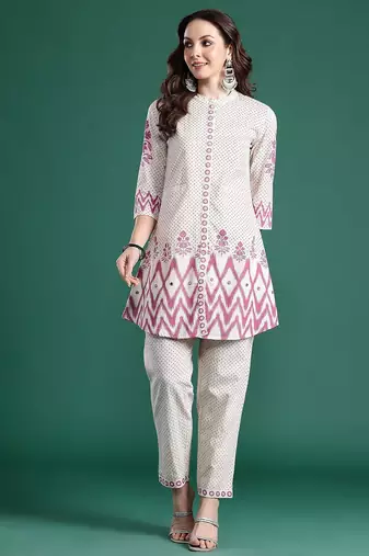 Printed Regular Kurta with Trousers