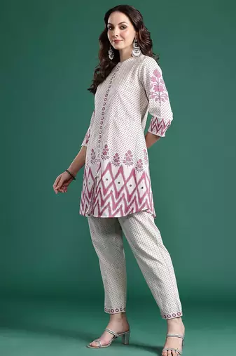 Printed Regular Kurta with Trousers