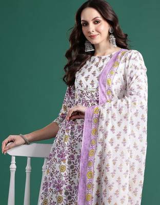 Floral Printed Pleated Pure Cotton Kurta with Trousers & Dupatta 1