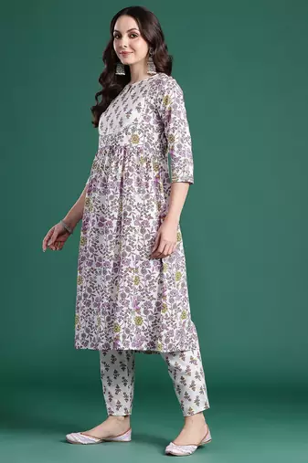 Floral Printed Pleated Pure Cotton Kurta with Trousers & Dupatta