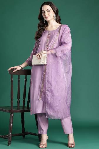 Floral Embroidered Kurta with Trousers & Dupatta
